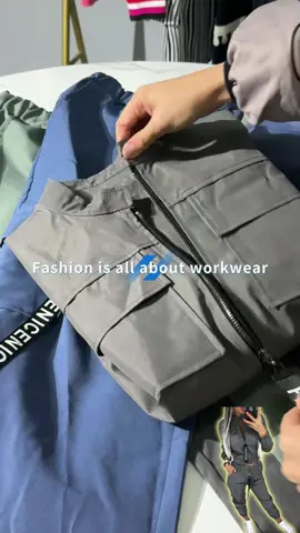 Edgy streetwear set 😎#streetwearstyle #coolandcomfy #urbanstyle #trendyoutfits #boldlooks 