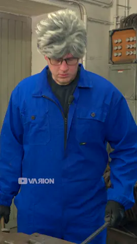 Weihnachtsgeld als Handwerker. #handwerker #handwerk #arbeit #geld #weihnachtsgeld #geselle #lehrling #varion 