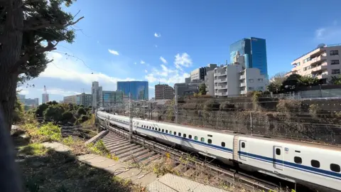 Naka timing din ☺️🚄  #Shinkansen🚄 #shinkansen   #ofw 