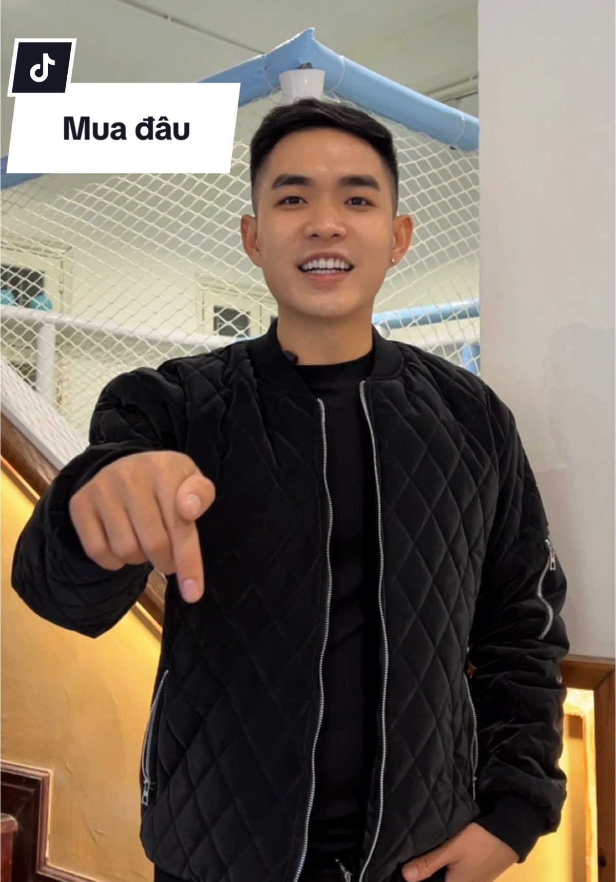 Áo phao bomber đẹp mà có hơn lít thôi 🥰 #trungtrongtrang #aobomber #aokhoacbomber #aophao #aophaonam #aokhoac #aokhoacnam #menswear #phoido #cachphoidonam #thoitrangcongso #thoitrangthudong #quanaocongso #quanaothudong #thoitrangnam #xuhuong 