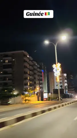 #CapCut La Guinée Conakry 🇬🇳 by night 