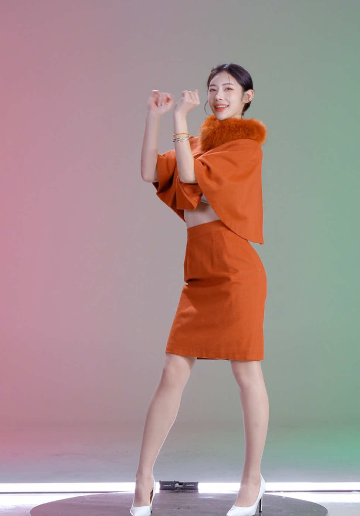 D-3일도 안남았Dㅏ!!!🎄 。 。 。 #christmas #징글벨 #징글벨락 #jinglebellrock #jinglebell #jinglebellrock_challenge #dance #dance #challenge #dancechallenge #fyp #foryou #like #life #onepickent #원픽이엔티 