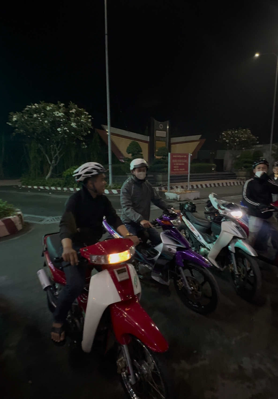 Có thật là tình cảm không ??… #CapCut#southscootervietnam #xuhướng #southscootervietnam ##xhuong##ya#yazuhuong 