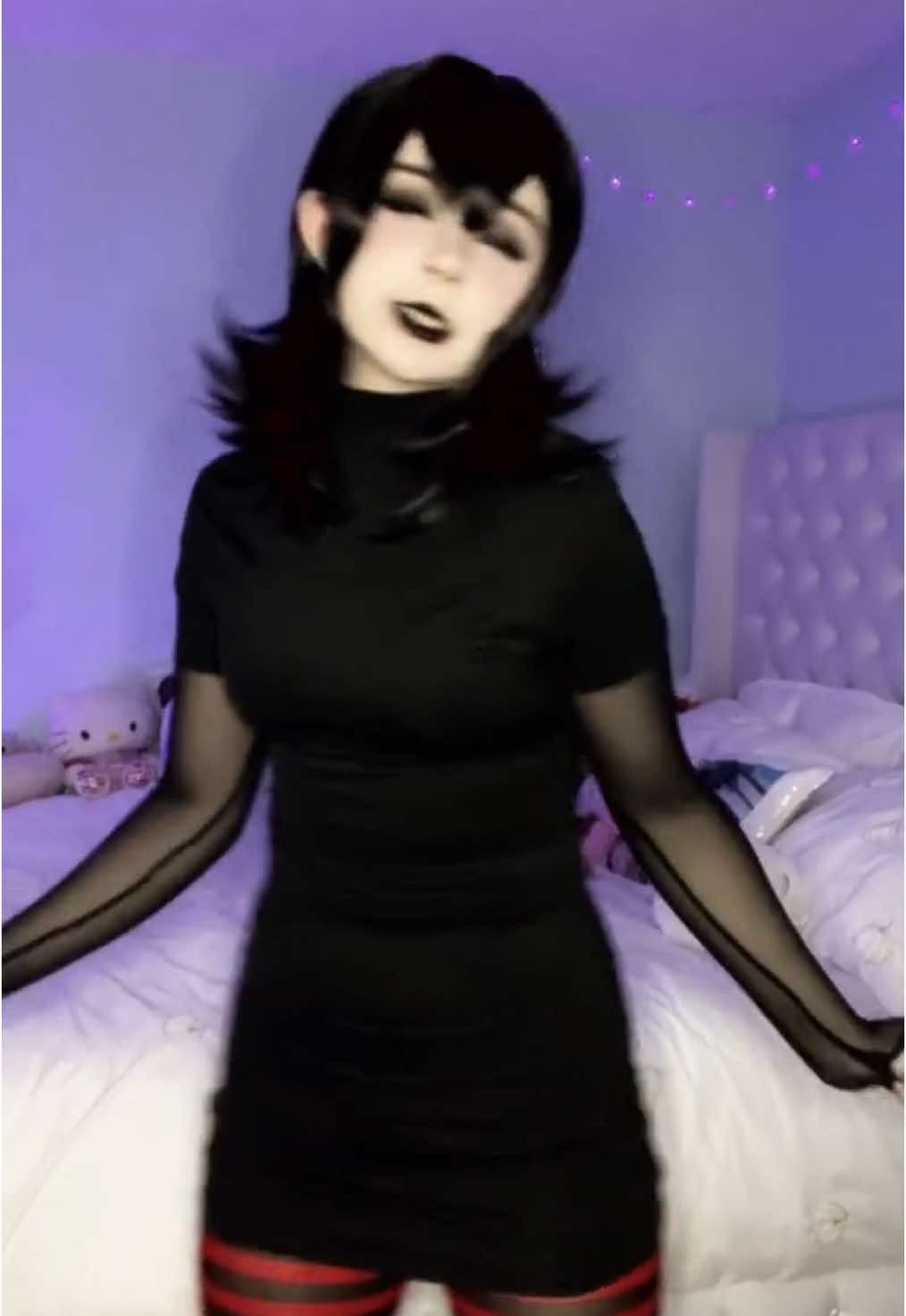 Im gonna marry a vampire #mavis #maviscosplay #mavisdracula #mavisdraculacosplay #hoteltransylvania #hoteltransylvaniacosplay #vampire #vampirecosplay #🦇 #🧛‍♀️ #cosplay #cartooncosplay #cosplayer #cosplaygirl #fyp #cosplayfyp #cute #cosplaytransition 