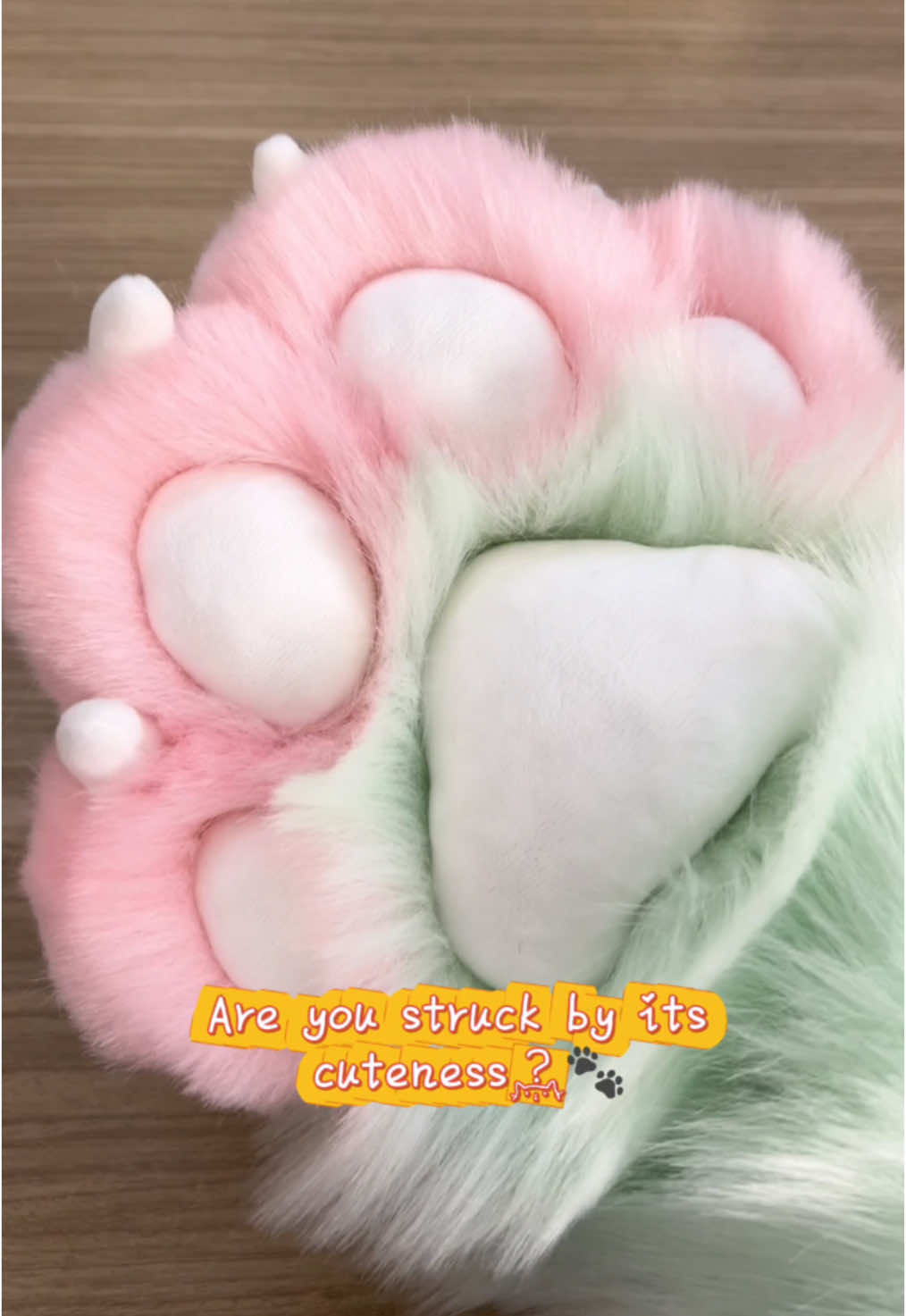 Are you struck by its cuteness?🐾 #fursuit #fursuitforsale #fursuitmaker #kemono #fursuithead #fursuitcommissions #fursuitcommission #fursuits #fursuiter #furry #furrvfriends #furryfandom #furrvartwork #furryart #cutefursuit #cutefurry #furrycommunity 