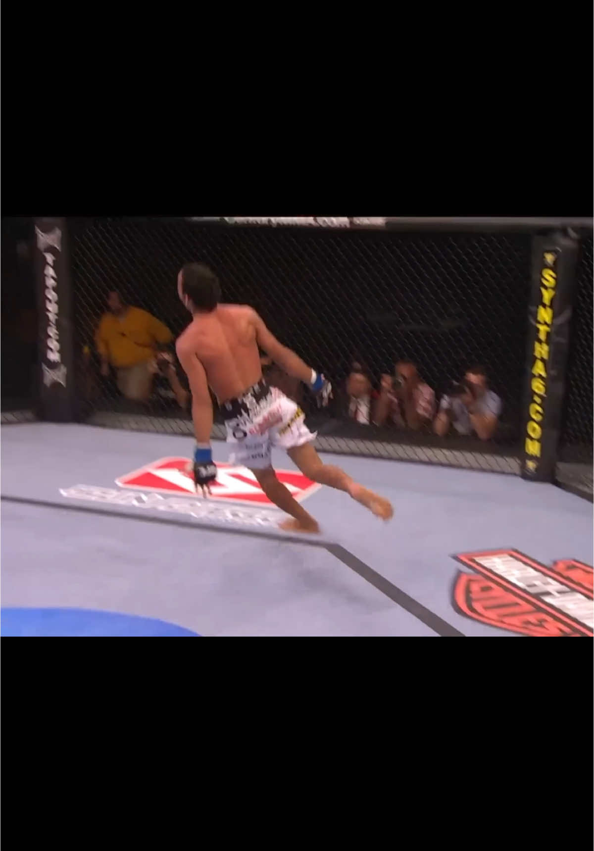 DO BRONX #ufcvideo #ufcedit #ufc_mma_sport #mma #UFC #charlesoliveira 