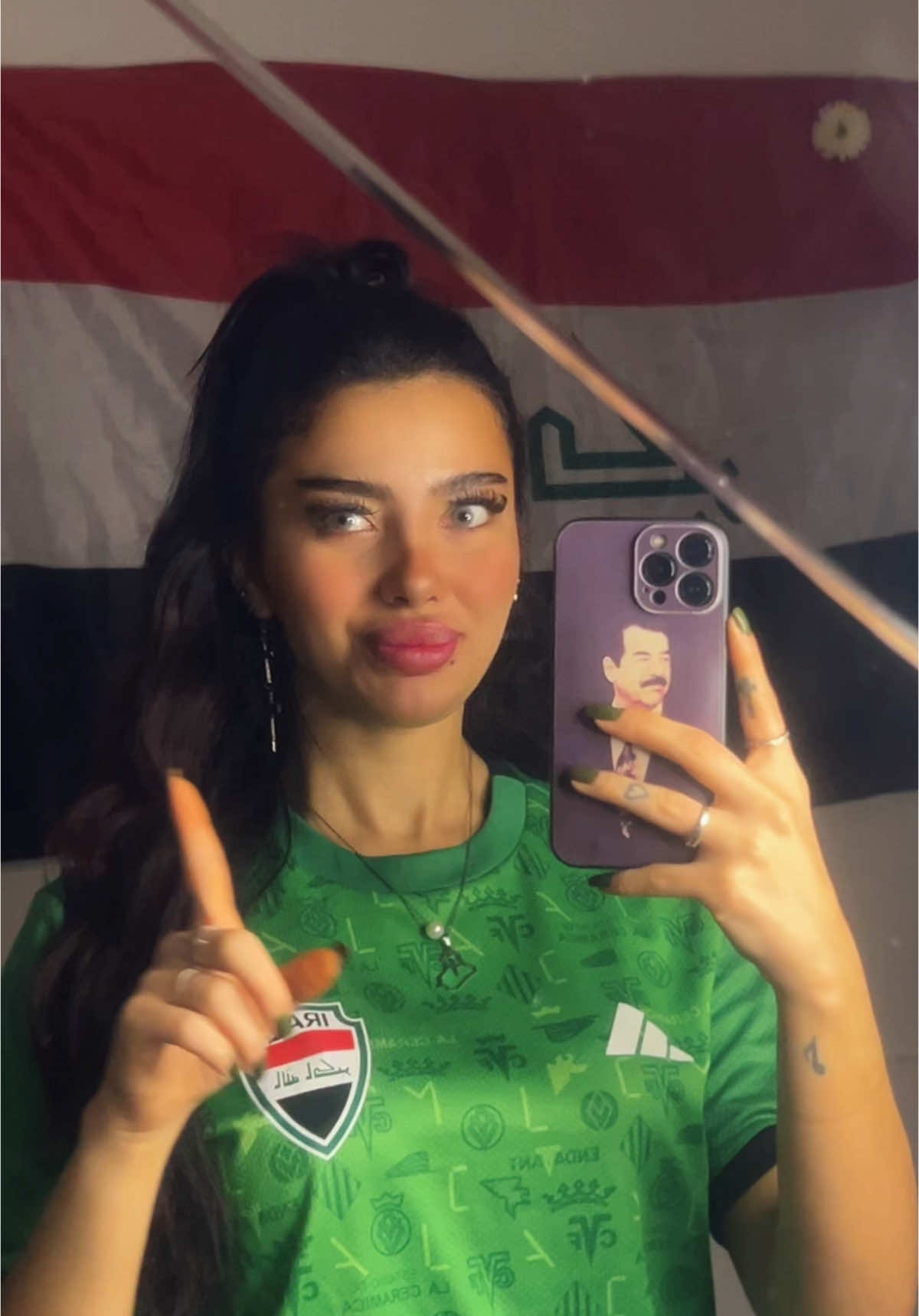 سمعونه هلهوله🦅🇮🇶 @enas.al.baghdadia #ايناس_البغدادية #LIVEhighlights #LIVE #CapCut #اكسبلورexplore #TikTokLIVE #pfy #مبروك_الفوز_المنتخب_العراقي #مبروك_الفوز_المنتخب_العراقي #بغداد #بغداد #vip 