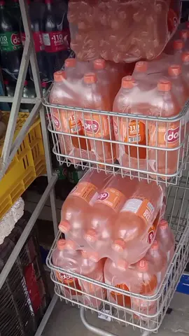🎄✨ PROMOÇÃO DE NATAL NO SUPERMERCADO TORREFORTE! ✨🎄 🥤 Refrigerantes em promoção pra deixar sua ceia ainda mais gostosa! 🎅💰 Aproveite os preços imperdíveis e encha o carrinho com economia. 🛒🔥 📍 Vem pro Torreforte! Não perca tempo, essa promoção é por tempo limitado! ⏳ --- 🎥 Marque a galera que ama economizar e compartilhe essa dica! #PromoçãoDeNatal #SupermercadoTorreforte #EconomiaDeNatal #OfertasImperdíveis #RefrigerantesEmPromoção #NatalComSabor 