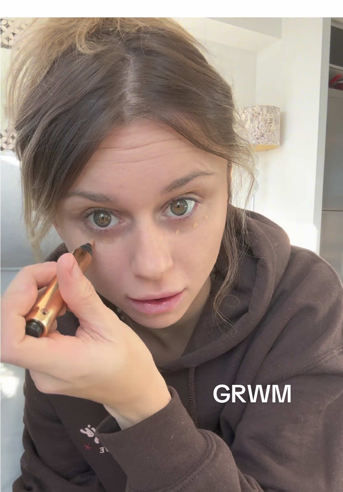GRWM for Friendsmas! 🎄#grwm #getreadywithme #friendsmas #christmas #christmas2024 