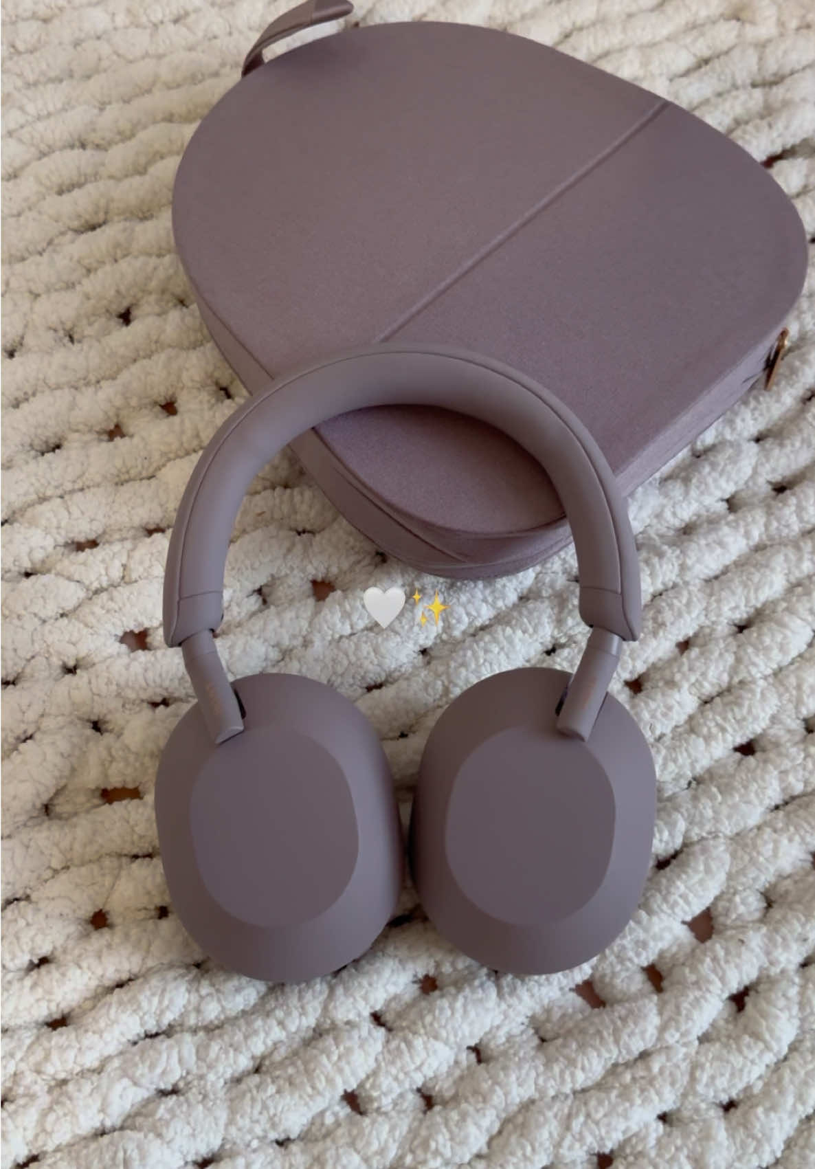 Unpacking headphones Sony WH-1000XM5 smoky pink🎧✨#unpacking #unboxing #asmr #asmrunpacking #sony #sonyheadphones #headphonessony #headphones #cleangirl #cleanaesthetic #aestheticvideos #sonywh1000xm5 #sonysmokypink #pilatesgirlaesthetic #aestheticunpaking #sonycanada #sonyukraine #навушникисоні #соніукраїна #навушкини 