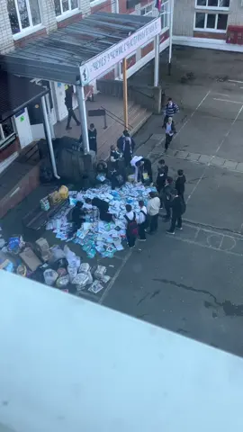 Я БЫЛА ОБЯЗАННА ЭТО ВЫЛОЖИТЬ АХХАХАХАХАХХА