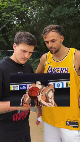 Recriamos o arremesso do Kuroko no Basket @Victão do Basquete Pra Vida #kurokonobasket #basquete #jogada #NBA #anime #comedia 