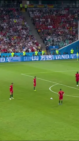 Ronaldo 2018 world cup goal against spain @FIFA #ronaldo #freekick #worldcup #viraltiktok 
