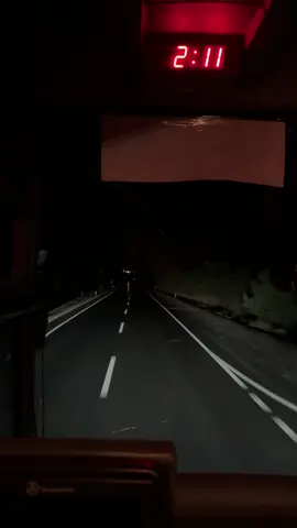 #otobüs #geceyolculuğu #uzun #gece #keşfetteyizzz #beğenmedengeçme #afyonkarahisar #otobus #kaptan 