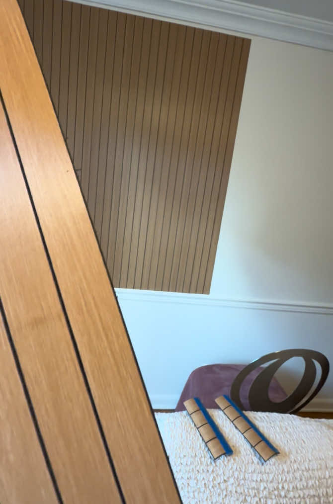 Still working on these “wood panels” #temufinds #decor #redecorating #livingroom #wallpaper #wood #woodpaneling #reccomendation #fyp 