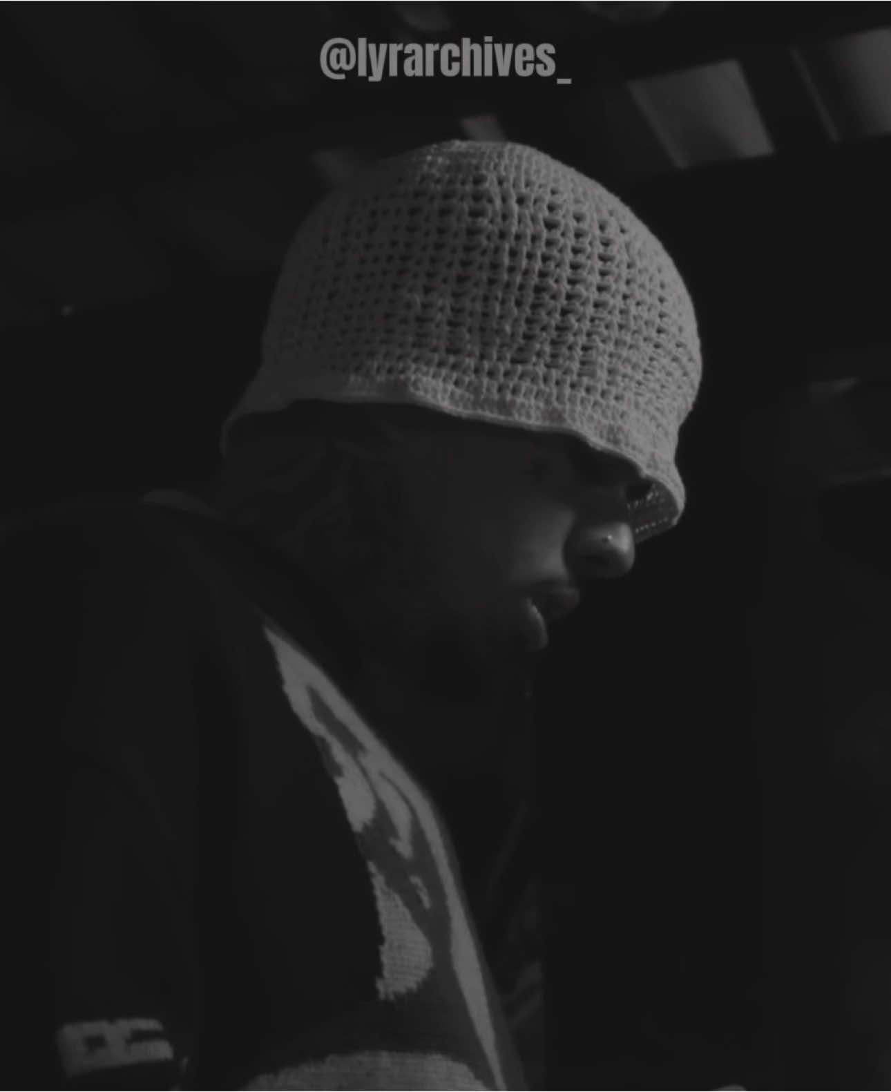 Chega mais perto de mim | #ryu #ryutherunner #trap #lyrics #tipografia
