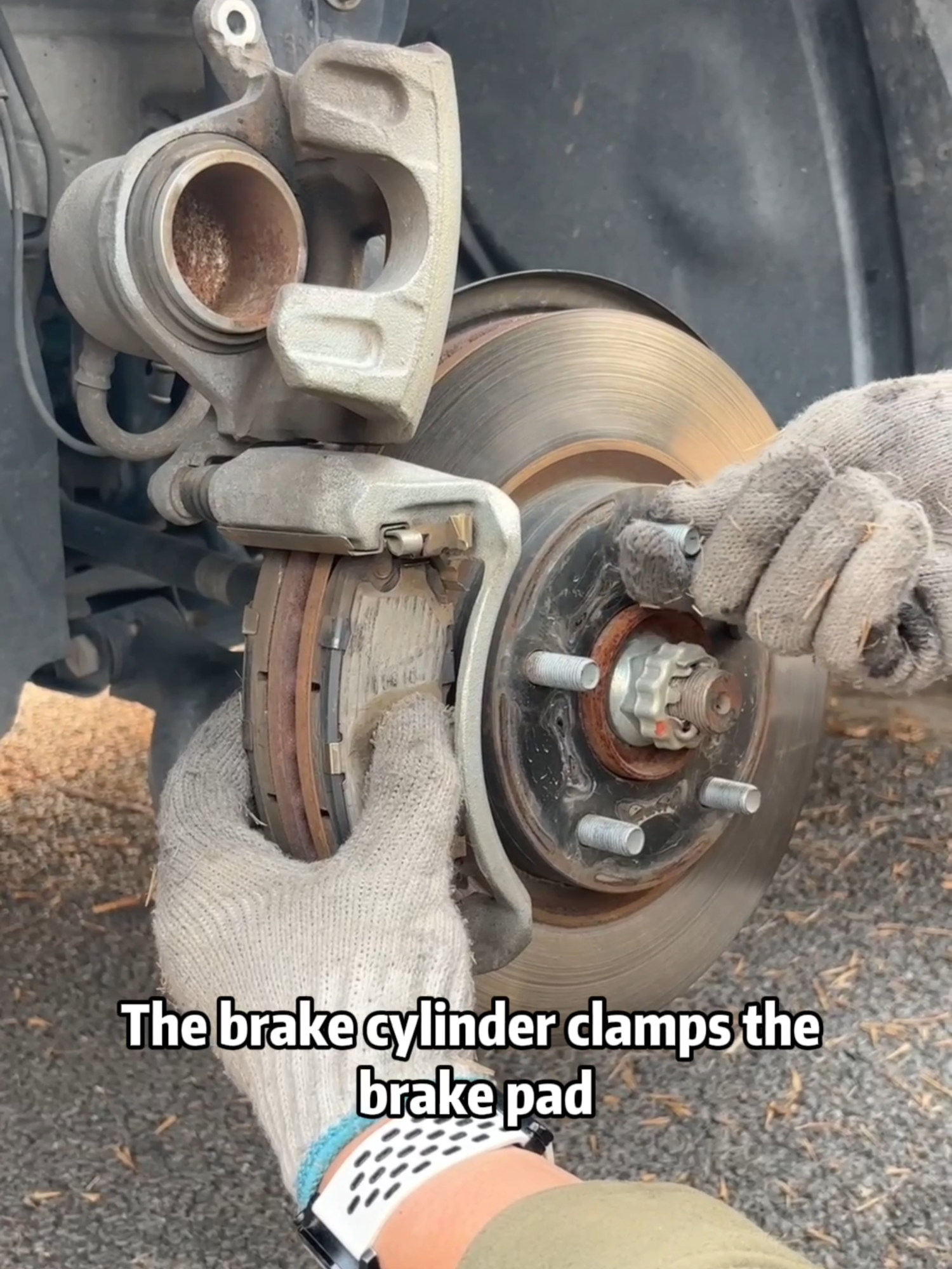 Repair - There is a squeaking sound when braking!#driving #skills #tips #knowledge #fpy
