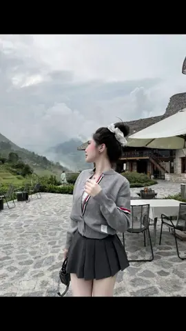 Áo cadigan, áo thom browne chất len dày dặn năng động siêu xinh #thoitrang #aolen #aolenxinh #aohottrend #xuhuong 