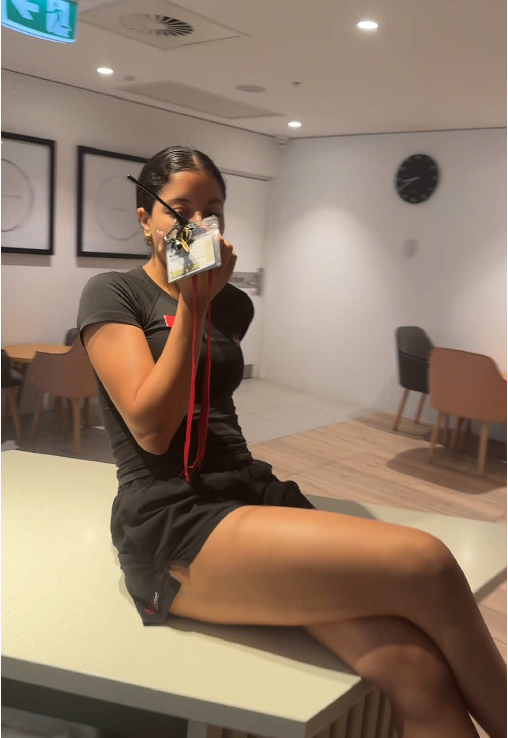 Woking hard or hardly working 🕺 #mannequinchallenge #gym #fyp #blinkandyoullmissit #freeze #activeness @Trina @Jemma Butler @Angelina @Oscar Stokoe 