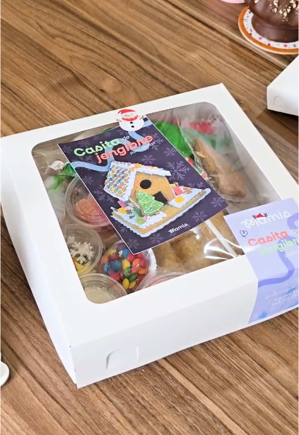 Ultimas casitas de jengibre disponibles!!! Ya tienes la tuya?? Tenemos delivery gratis para ti 💜 Encuentranos en 📍Av. Arenales 425 Jesus Maria 📍Av. Oscar R. Benavides 2658 Cercado de Lima #casitadejengibre #jengibre #navidad #follow #mamisgelatoycafe #cafeteria