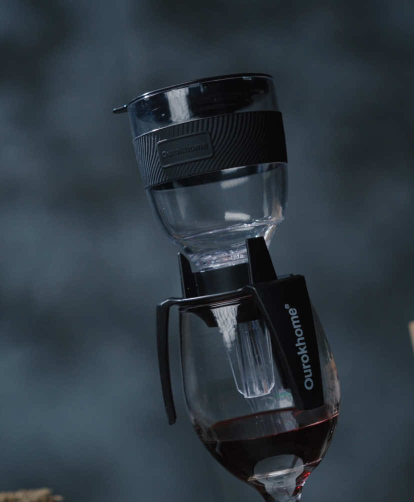 Enjoy wine should be easy and simple,not complexity#christmas #wine #gift #wineaerator 