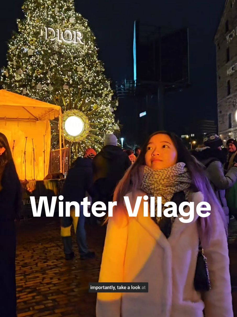 Toronto holiday activities part 3: Distillery Winter Village 🎄🛍 #holidayactivities #christmasactivities #christmas #thingstodointoronto #toronto #holiday #winteractivities 
