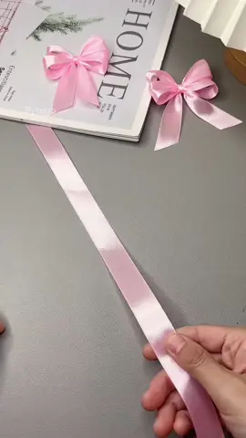 Biến ruy băng hộp bánh thành chiếc nơ xinh xắn – tái chế mà vẫn sang chảnh! #MẹoHayDIY #NơXinhTừRuyBăng #HackCuộcSống #SángTạoKhôngGiớiHạn #TáiChếThôngMinh #ĐờiSốngTiệnÍch #BíKípSángTạo 