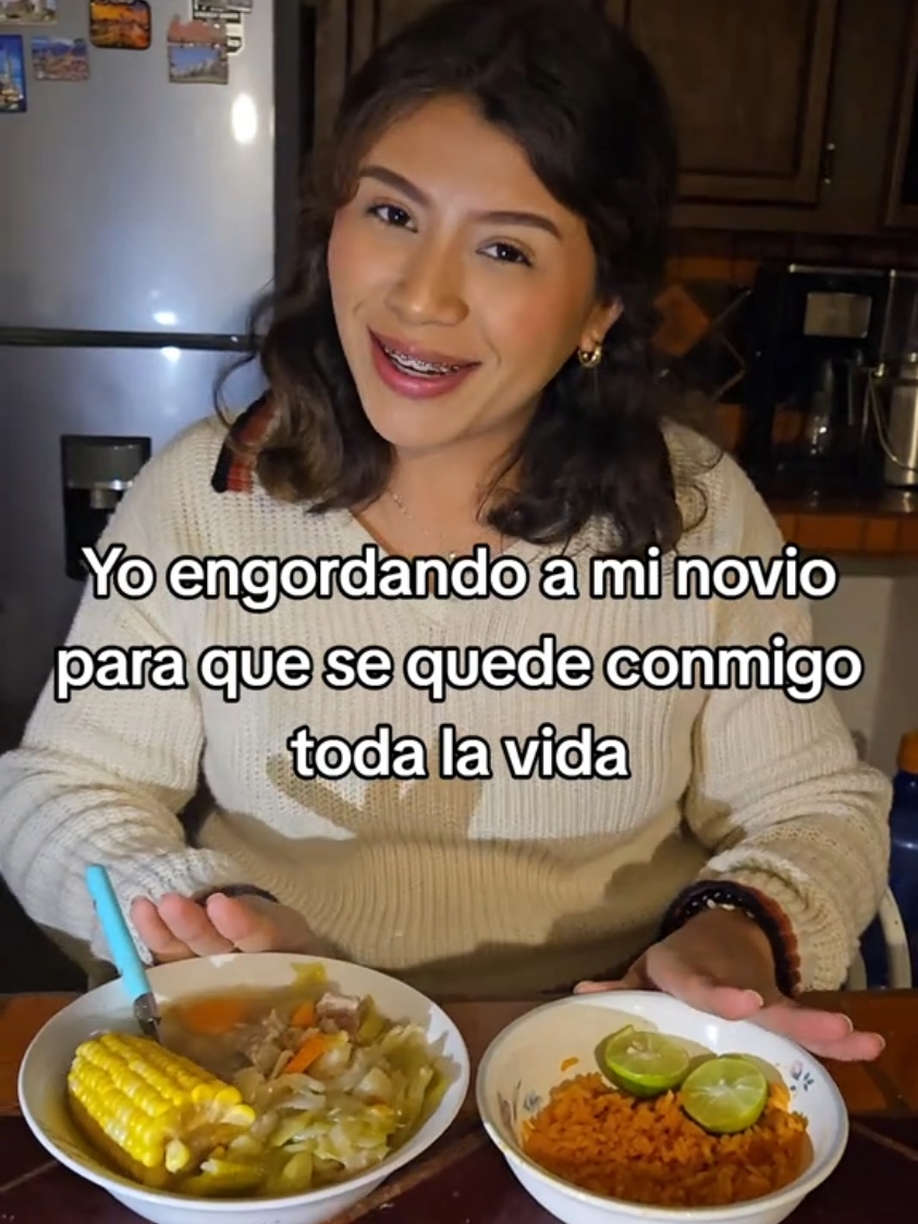 Yo encantada de hacerle comida siempre al amor de mi vida y de mi corazón☺️💖 #amor❤️ #novios #22 #60 #pareja #caldoderes #viral_video #parati #fyp #paratiiiiiiiiiiiiiiiiiiiiiiiiiiiiiiiiii🦋 #felicidad #viral 