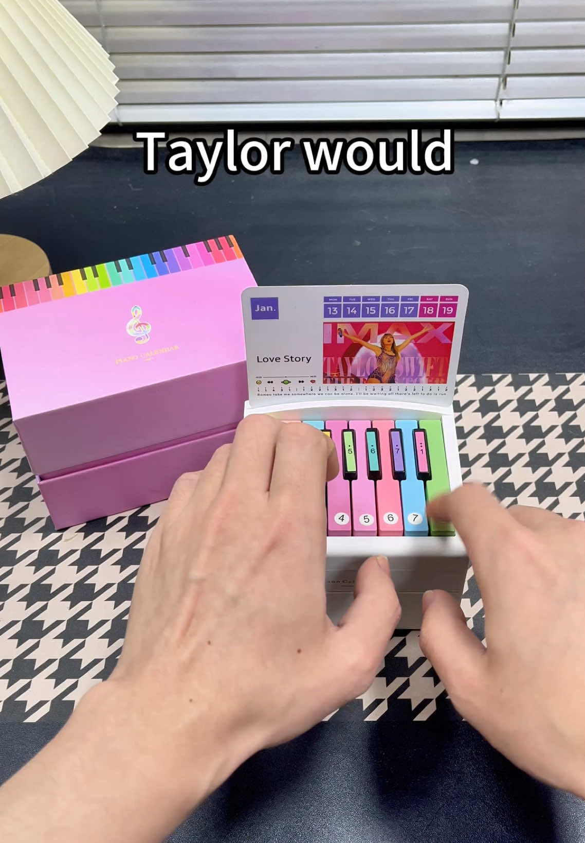 The PERFECT gift for swifties 💕🎹 #swifties #taylorswift #swifttok 