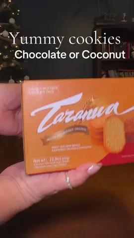 Thin cookies that taste delicious! In chocolate and coconut Flavors! Try a new snack! #cookies #coconut #chocolate #treat #snack #newtreat #newsnacks 