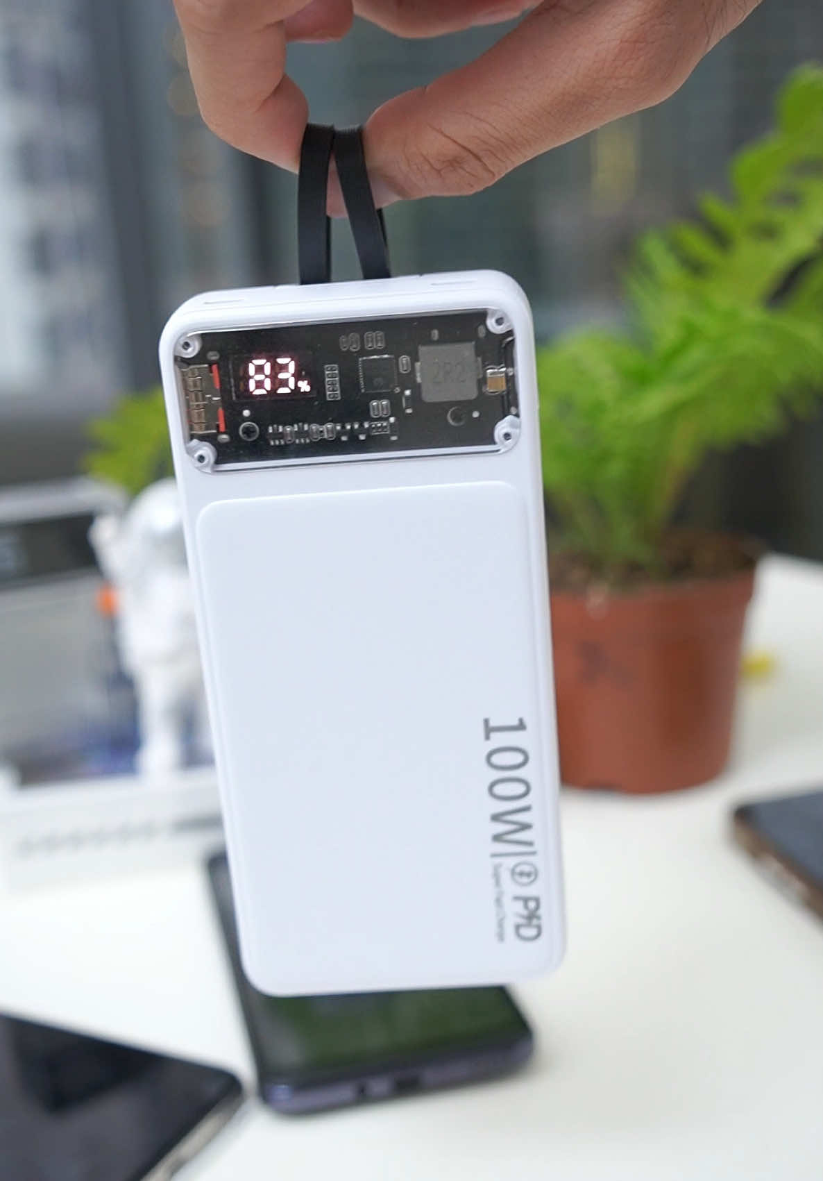 Sạc dự phòng 30000mah đa năng đem lên máy bay #LearnOnTikTok #muataitiktok #ductienloi #sacduphong 