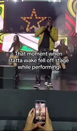 When shatta wale fell off stage while performing #shattawale #performance #fyp 