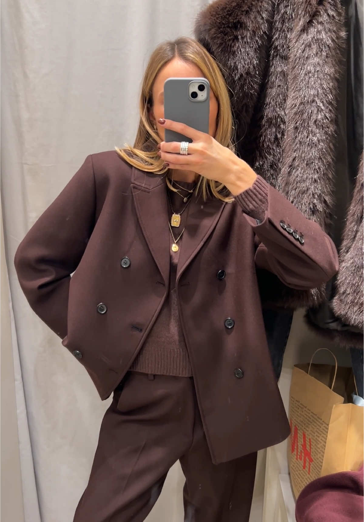 My current favourites at Zara 🤑 #fyp #fy #tryonhaul #haul #zara #fittingroom #favourites #fitcheck 