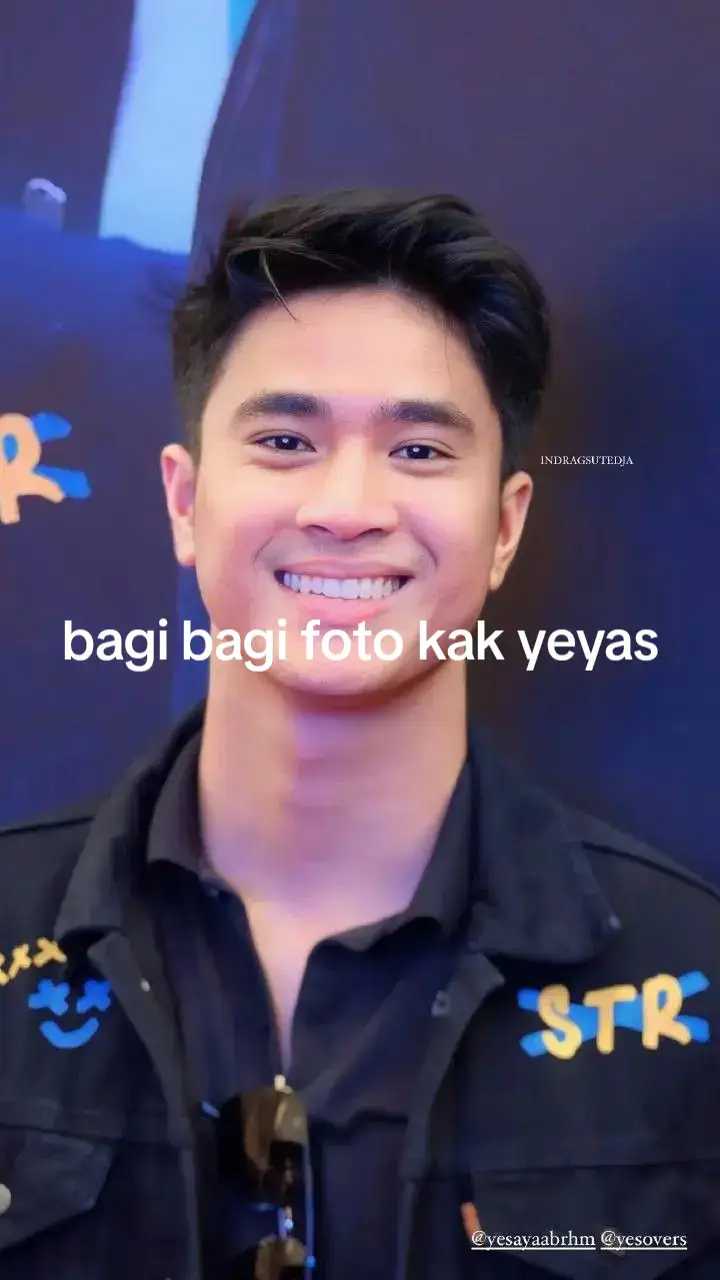 bagi bagi foto kak yeyas @yesayabrhm 