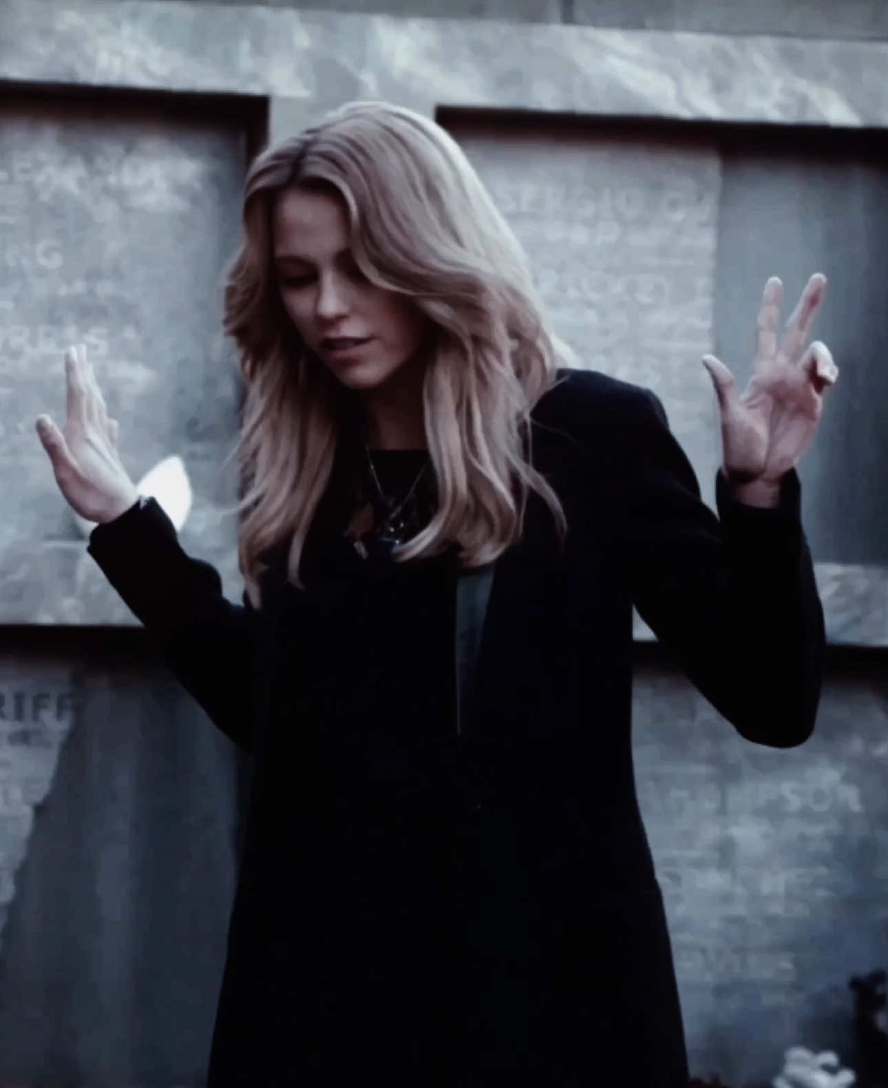 dare I say she had the best introduction in tvdu... #freyamikaelson #freyamikaelsonedit #mikaelson #theoriginals #to #edit #tvdu #tvd #thevampirediaries 