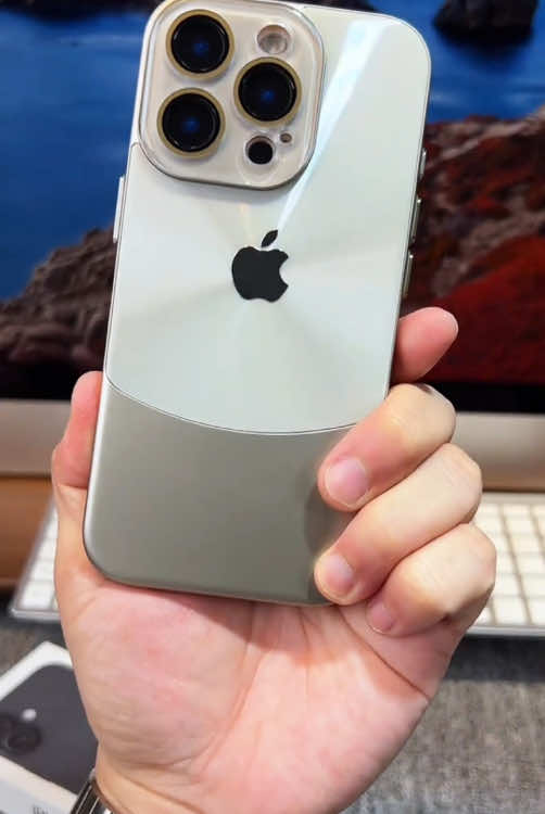 Hey everyone! Today, I’m bringing you a super cool phone accessory — phone skin stickers! If you're tired of the plain look of your phone and want to give it a fresh new 