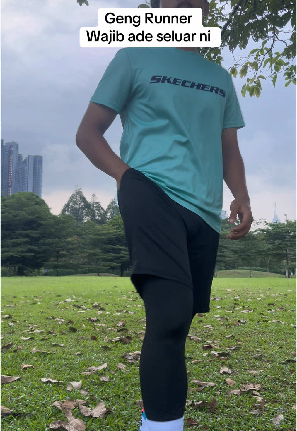 Pakai seluar baru senang nk dpt pace bawah 5 😱 #yoyoyofficial #tightpants #Running #runner #xstep 