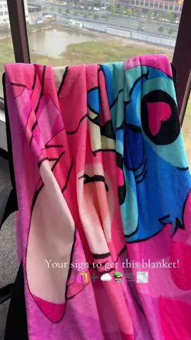 Made from comfy material!#tiktokshopblackfriday #tiktokshopfinds #fyp #tiktokshopcybermonday #falldealsforyou #spotlightfinds #blanket #flannel #flannelblanket #christmasaccessories #christmasdecorations #christmasgift #christmasdecor #lightweight #tiktokshopholidayhaul #tiktokshoplastchance #tiktokshopnewyearnewaura 