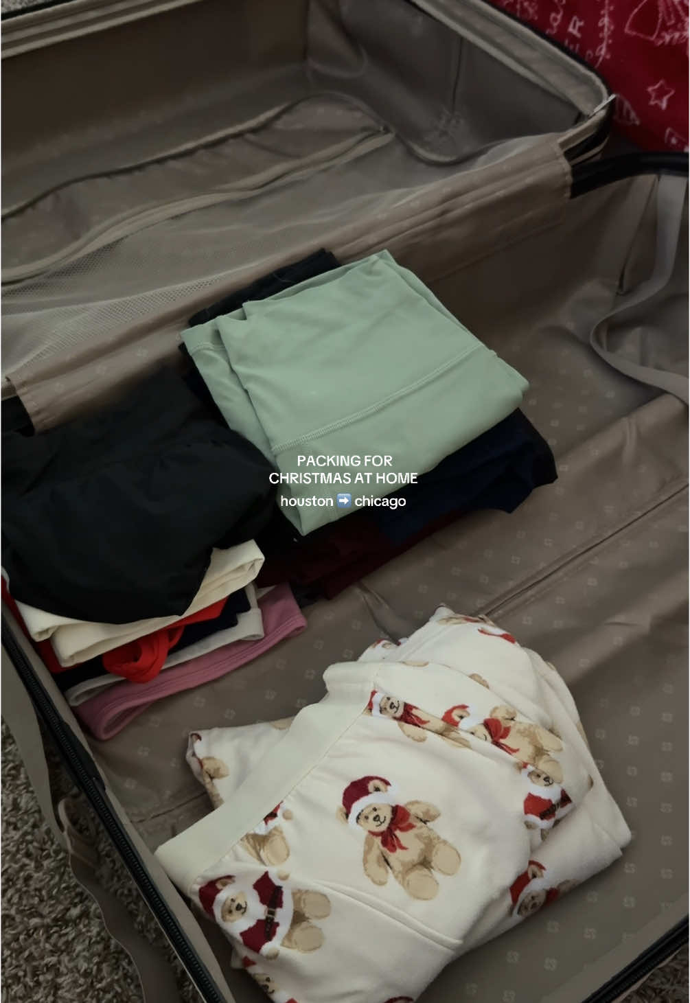easier to pack when half your clothes are at home 🎄❄️🌨️💌✨ #travel #texas #chicago #december #christmas #pack #clothes #winter 