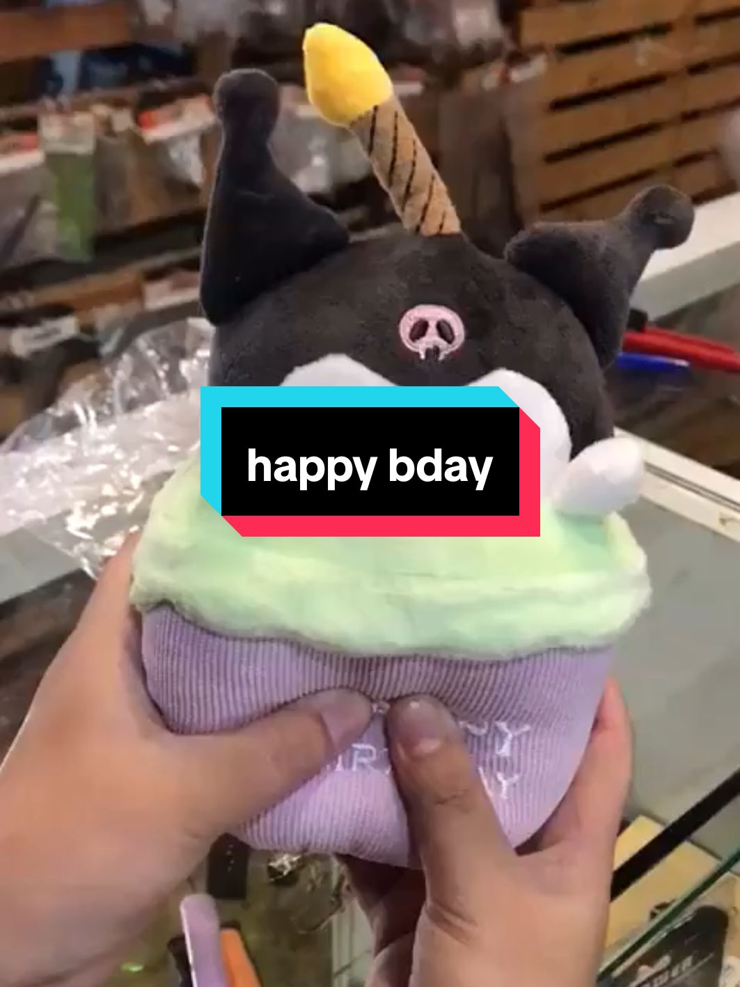 boneka happy bday sanrio #mainanunik #mainanlucu #boneka #sanrio #cinamoroll #kuromi #lotso #mymelody #tiktokshop 