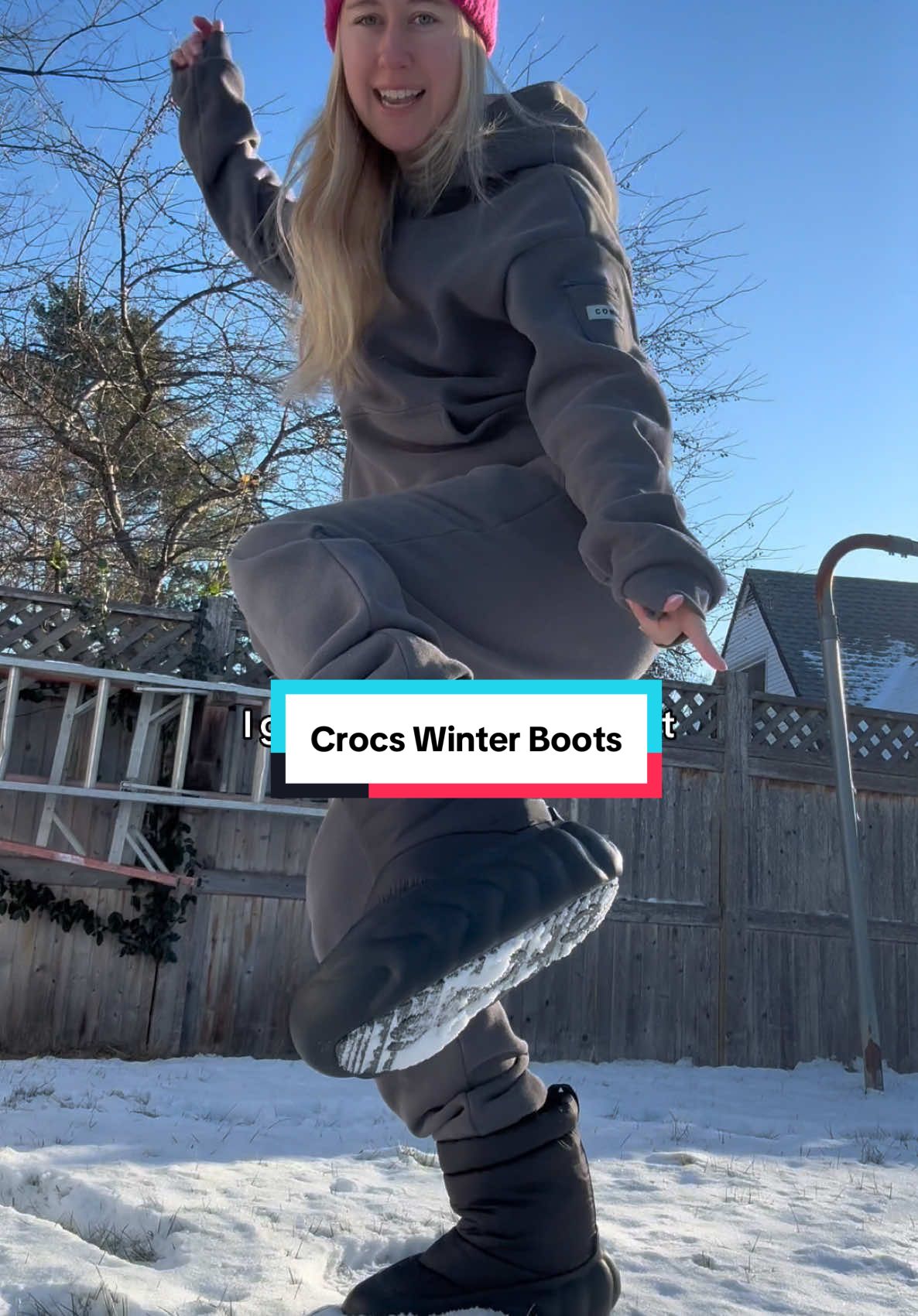 Replying to @1800chokethathoe._ weather approved 👏🏻 my favorite winter boot, crocs overpuff heavy duty af—need all colors now 🩷 #crocs #crocsgang #winterboots #fleecelined #streetstylefashion #skitoutfit #outfitinspo #crocsoverboots #boots #wintershoes #giftidea 