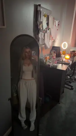 😛