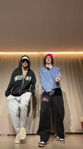 Dc: Даня и Ваня. Мне плохо(