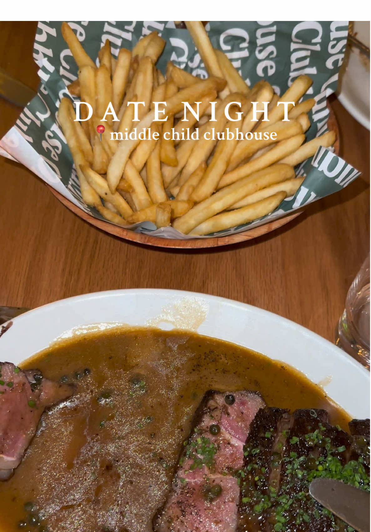 hadnt been to the clubhouse in awhile, the peperoni ragu 🤤🤤🤌🏼 and the steak amazing as always. 10/10  #middlechild #middlechildclubhouse #fishtown #northernliberties #philadelphia #philly #phillytok #phillyfoodies #phillyfood #ootn #datenight 