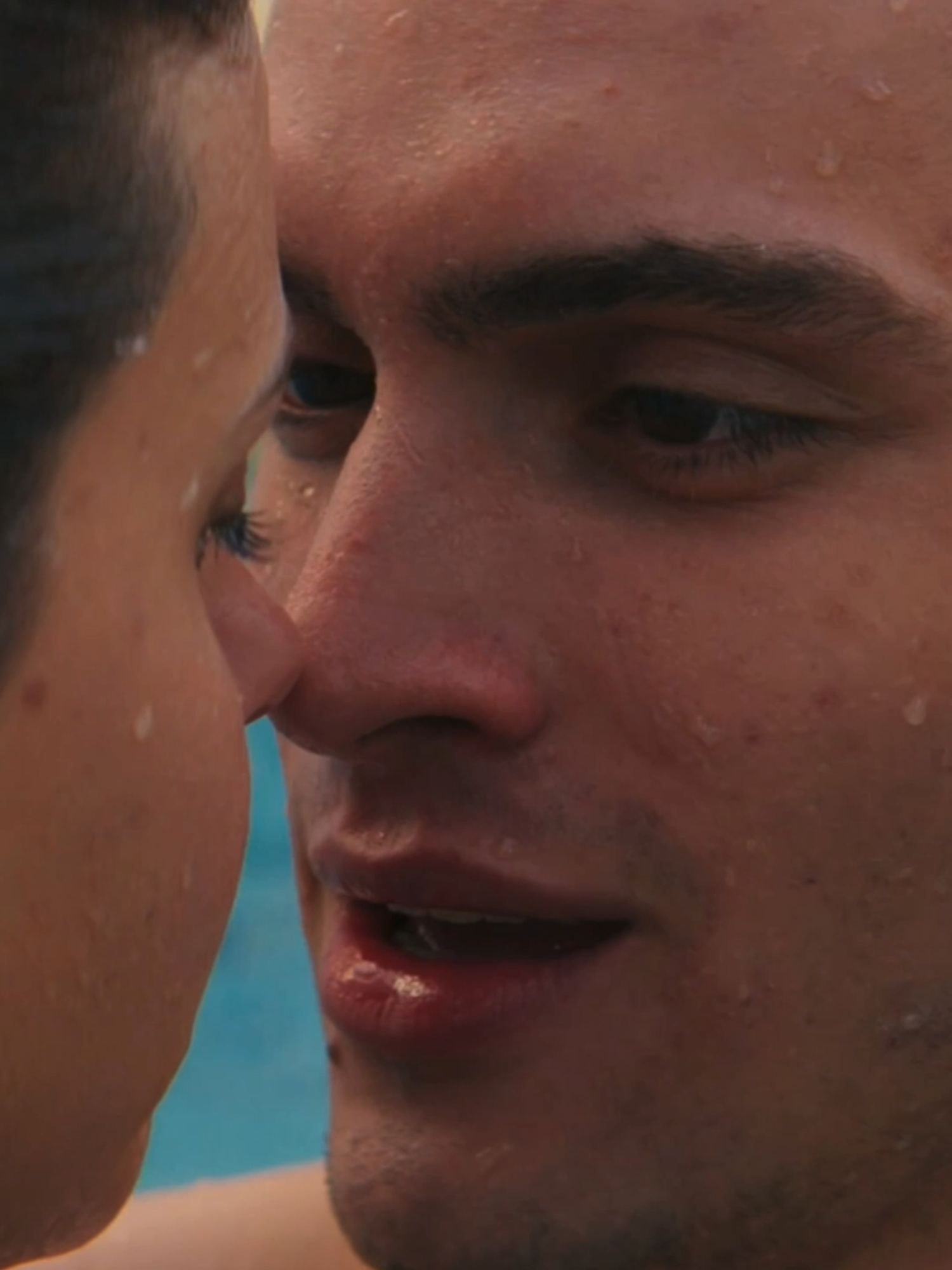 ladies and gentlemen, the iconic #myfault pool scene 😏 #culpamia #nicolewallace #gabrielguevara #primevideo