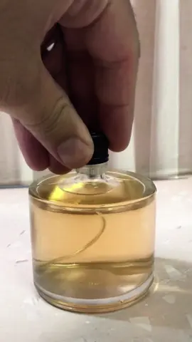 Garanta já o seu acessando: www.VIDROSDECORADOS.com.br/produtos/frasco-vidro-picolo-glamour-100ml-recrave-15mm-para-perfumes/ Ou acessando: www.IMPERIDOBANHO.com.br/frasco-vidro-picolo-glamour-100ml-recrave-15mm 📞 Atendimento via Whatsapp: (11)99607-3872 #frascoparaperfume #frascoparadifusor #frascoparasaboneteliquido #frascodevidro #vidrosdecorados