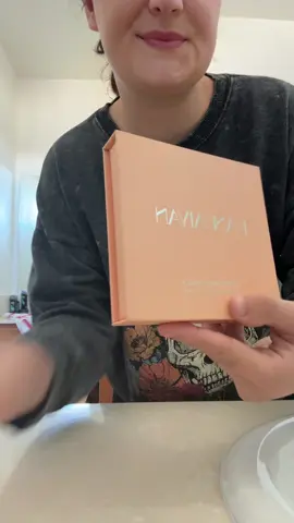 This set is Amazing!! #mattelip #handaiyan #sopretty #fyp 