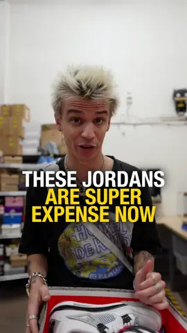 These SKYROCKED in price 🚀                          #jordan4 #airjordan4 #jordan4whatthe #whatthejordan #nike