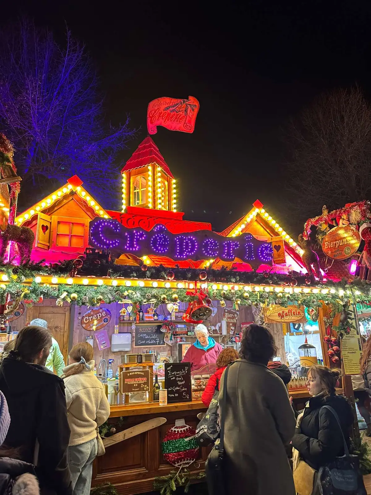 Không khí giáng sinh tại Đức 🎄🎅🎁🎉  #deutschland #heidelberg #weihnachtsmarkt 