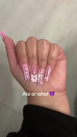 Nails got me feeling different #nails #nailtech #lmk 